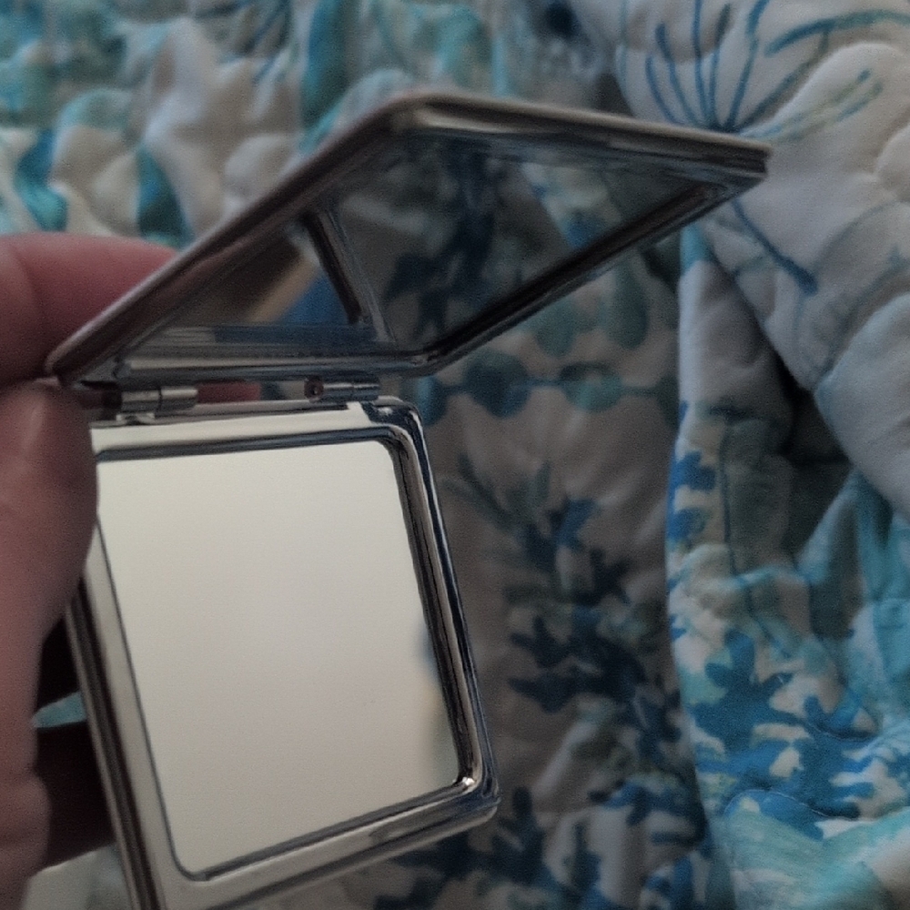 Elegant Butterfly Art Coaster - Picture 2 of 4